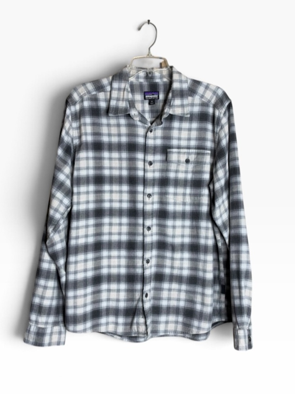 Patagonia Mens Medium Organic Cotton Gray Plaid Flannel Shirt Button Up